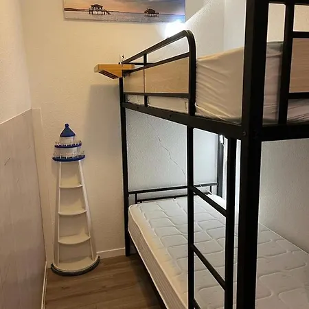 Studio Cabine Refait A Neuf , Vue Bassin